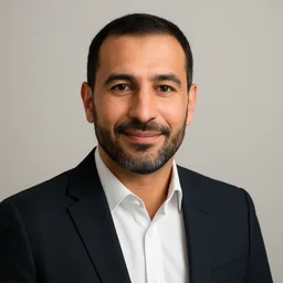 صورة خالد المنصوري